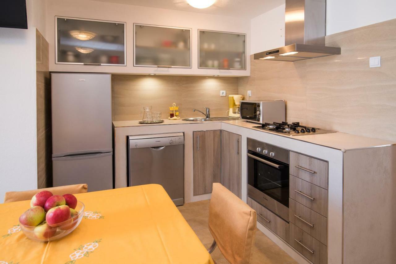 ורבניק Apartment Andrija מראה חיצוני תמונה